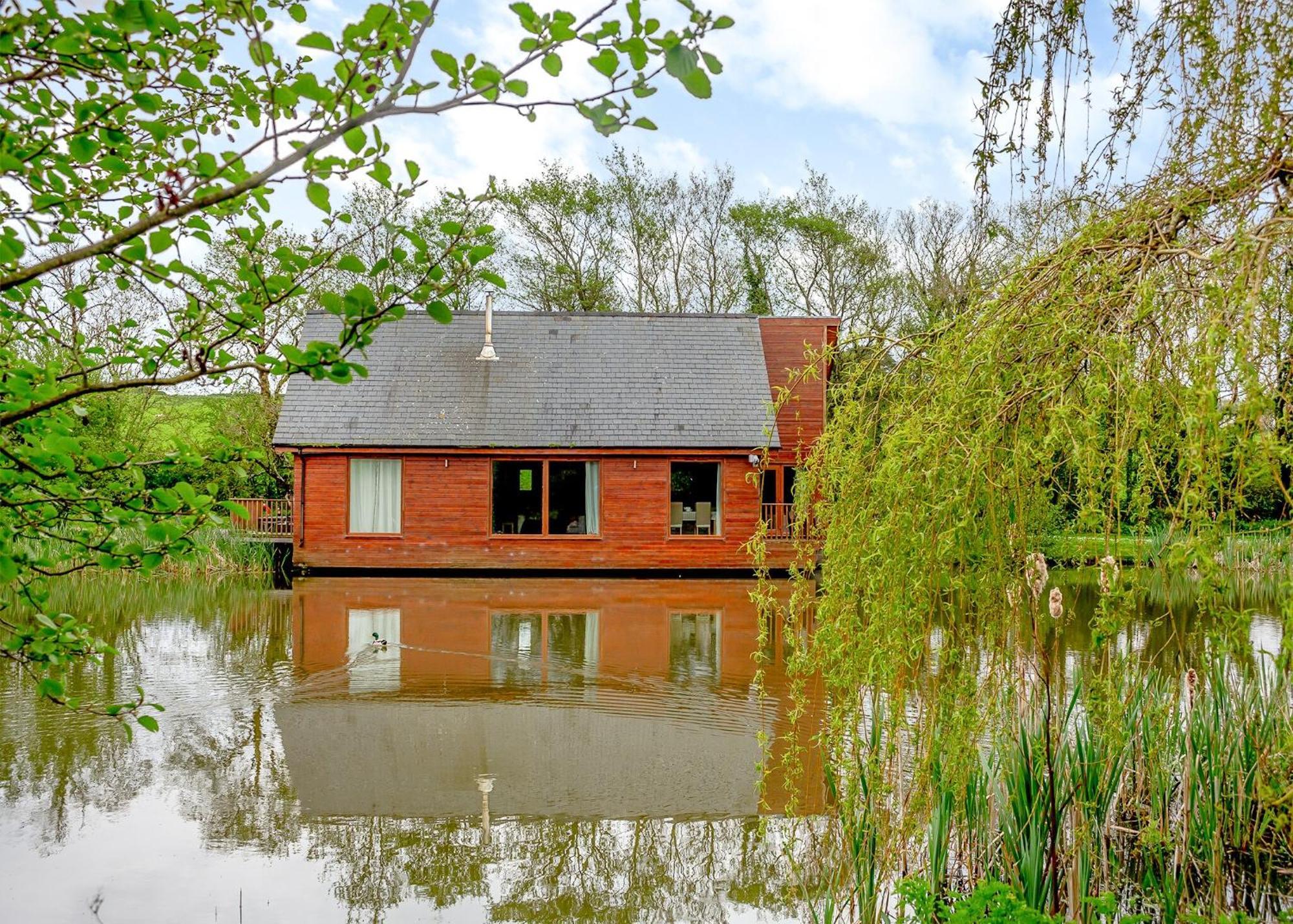 Anglesey Lakeside Lodges 梅奈布里奇 客房 照片