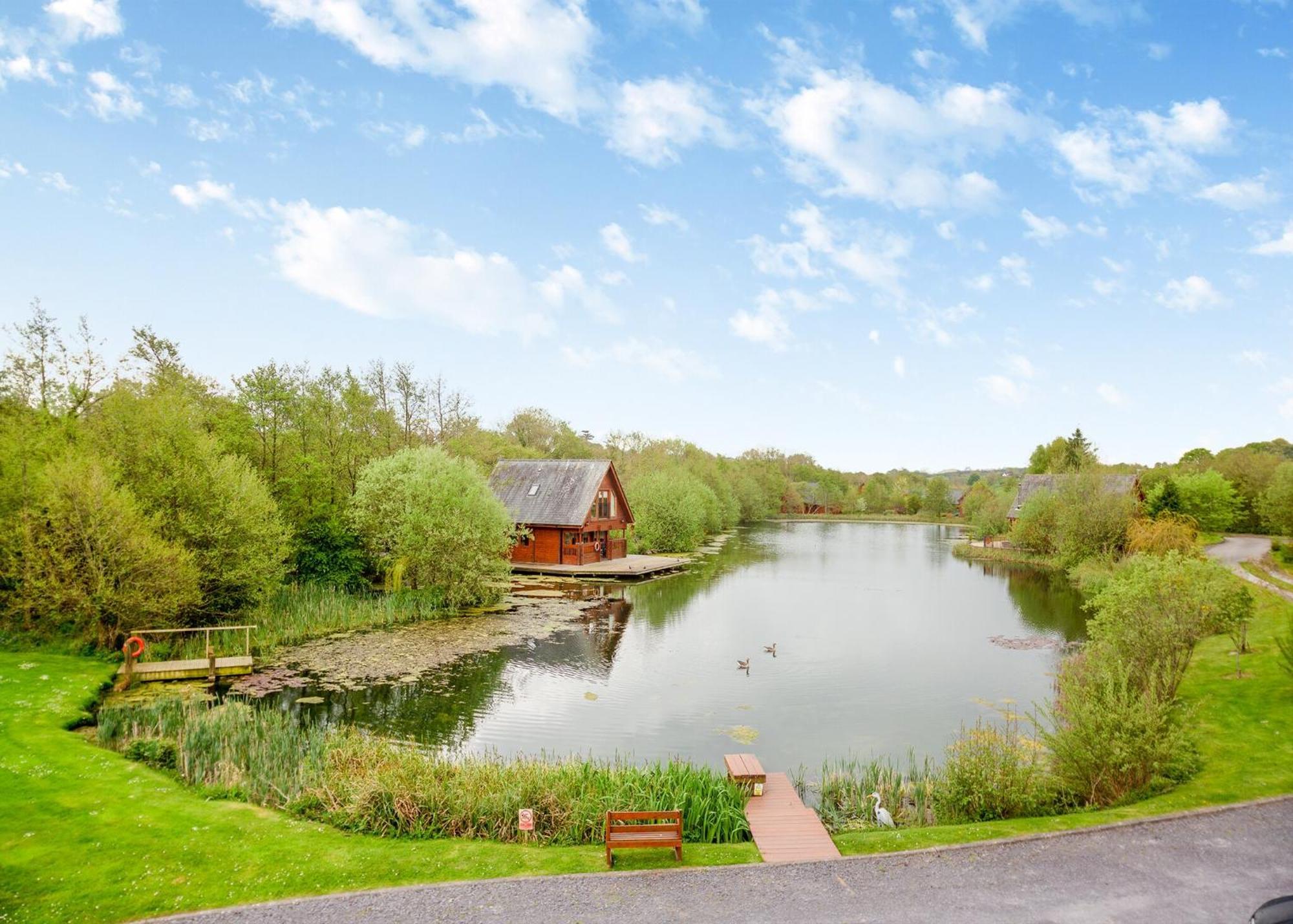Anglesey Lakeside Lodges 梅奈布里奇 客房 照片